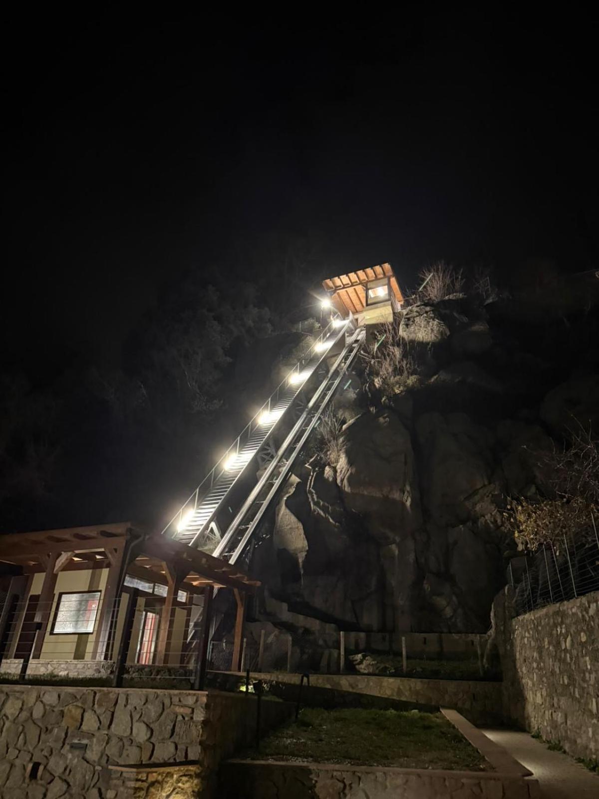 Casa Gaudi Hotel Piancastagnaio Buitenkant foto